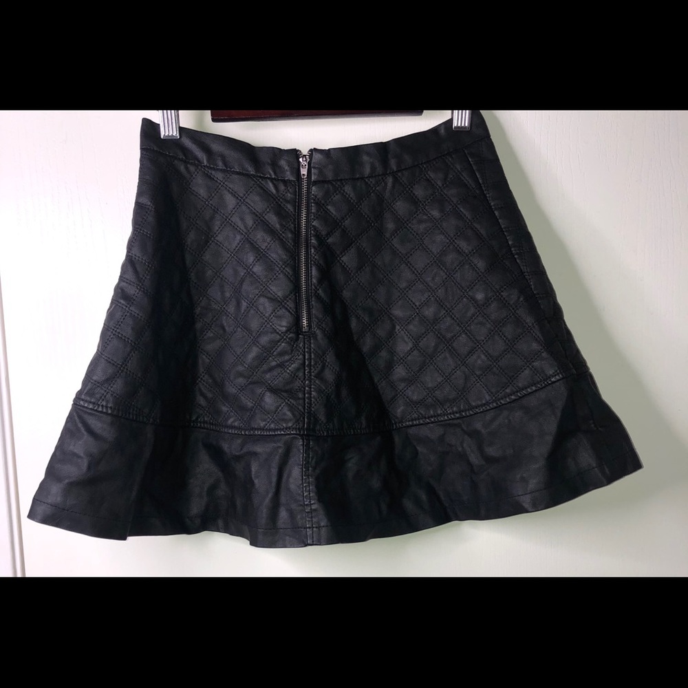 Leather skirt